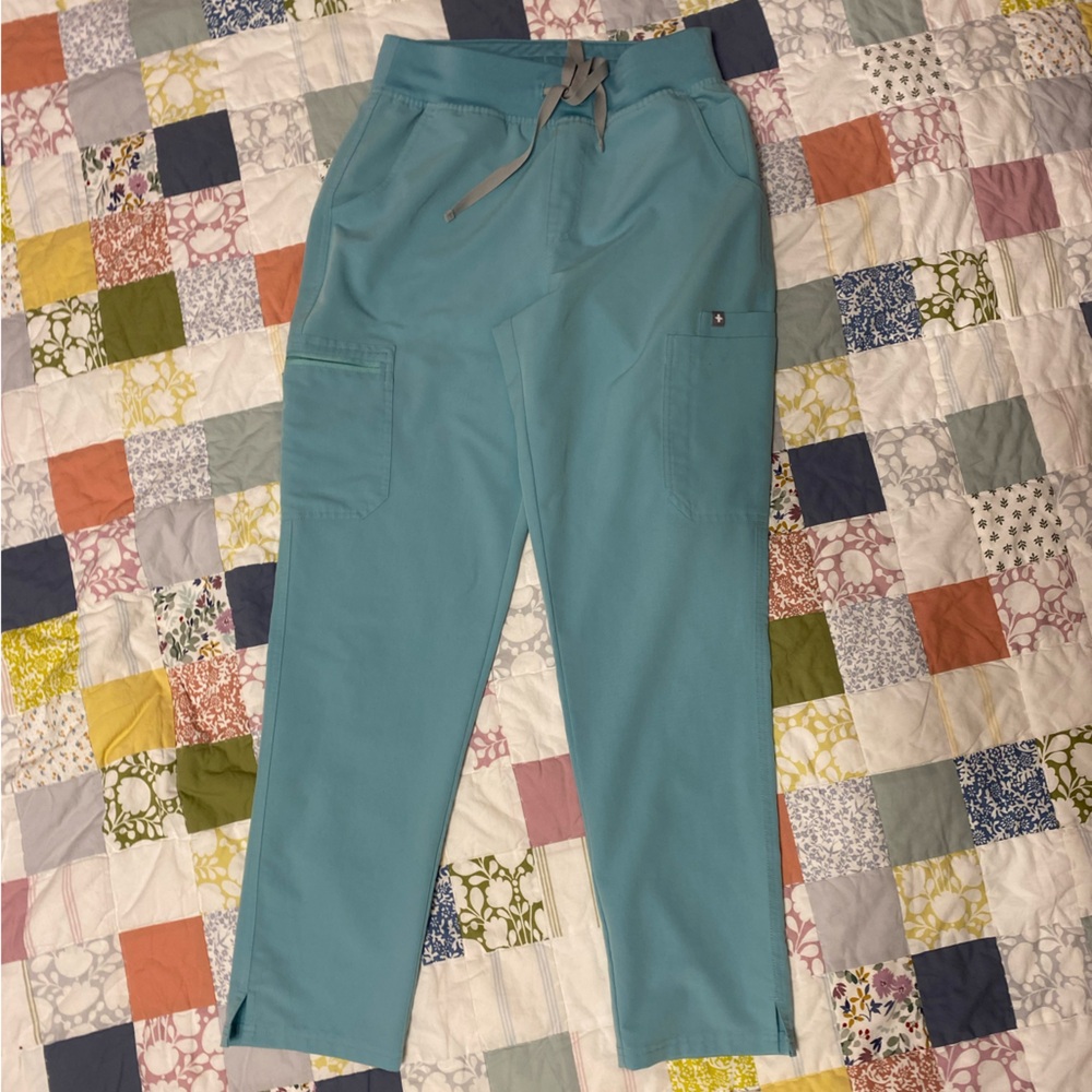 FIGS Livingston Scrub Pant EUC